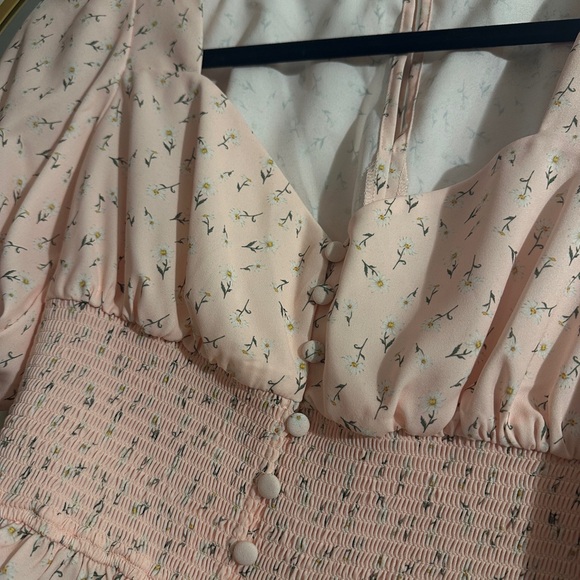 NWT Backyard Roses Anna Top - Picture 6 of 8